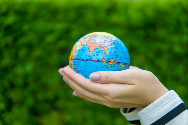 Comment intégrer un bureau de manière harmonieuse dans un espace de vie ?